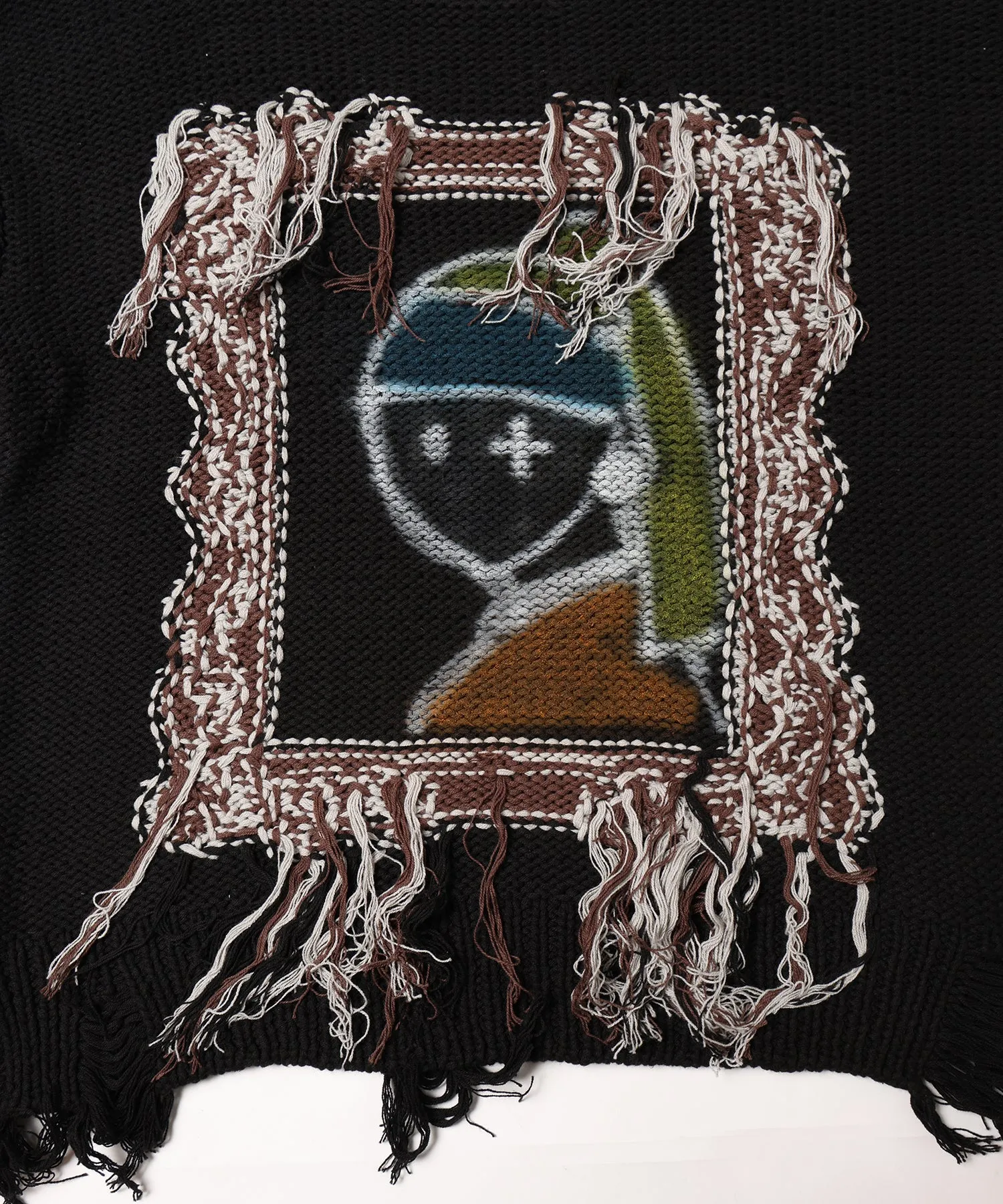 GUERNIKA KNIT