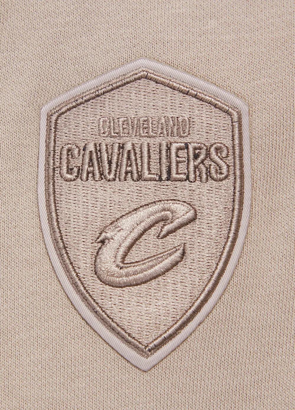 NBA CLEVELAND CAVALIERS NEUTRAL WOMEN'S CREWNECK (TAUPE)