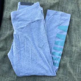 Puma Capri Leggings - Medium