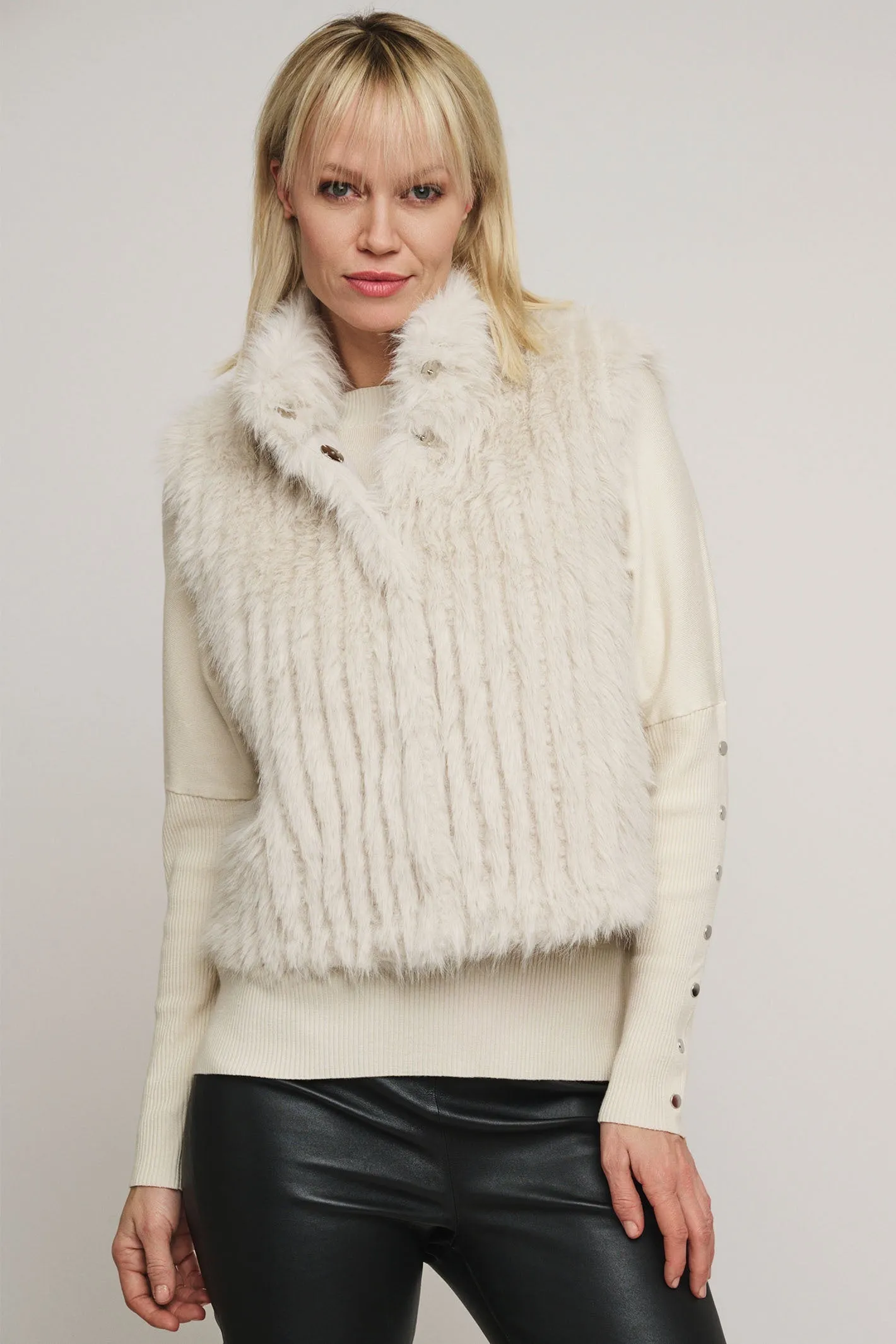 Rino & Pelle Dava 7002411 Gilet with Closure Birch