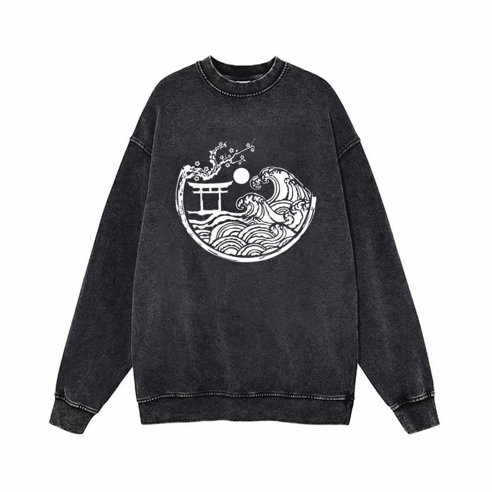 Torii Gateway Print Vintage Washed Sweatshirt