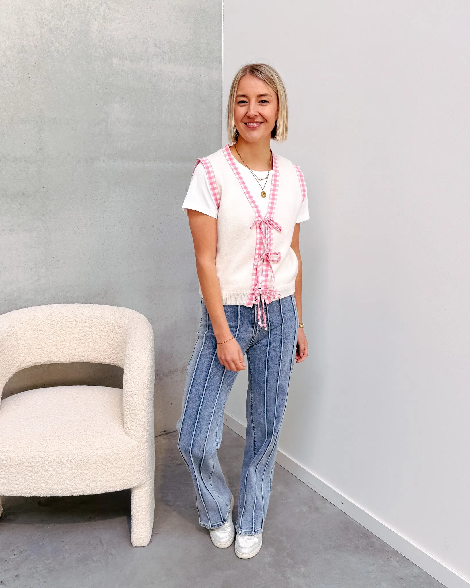 YARA CHECKED BOW GILET - WHITE/PINK
